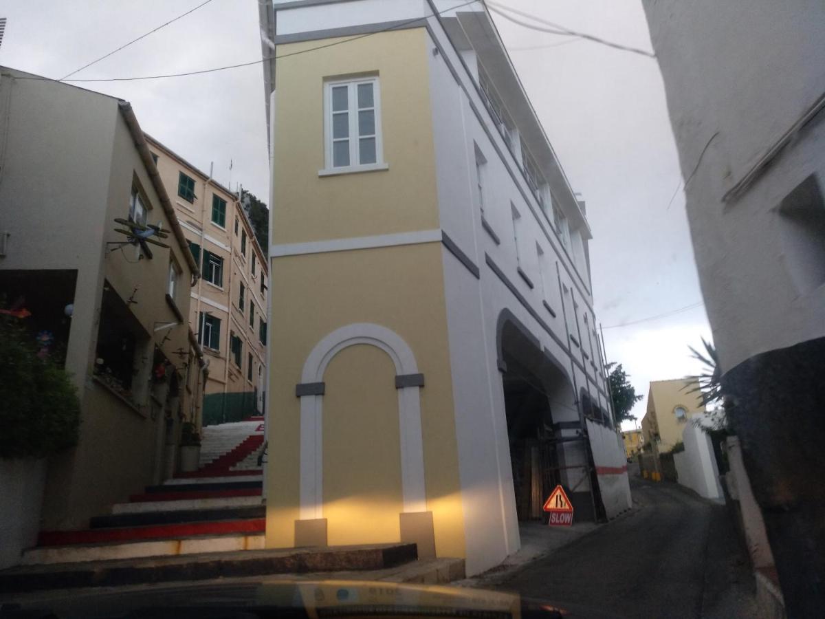 Old Town Brand New Studio Apartamento Gibraltar Exterior foto