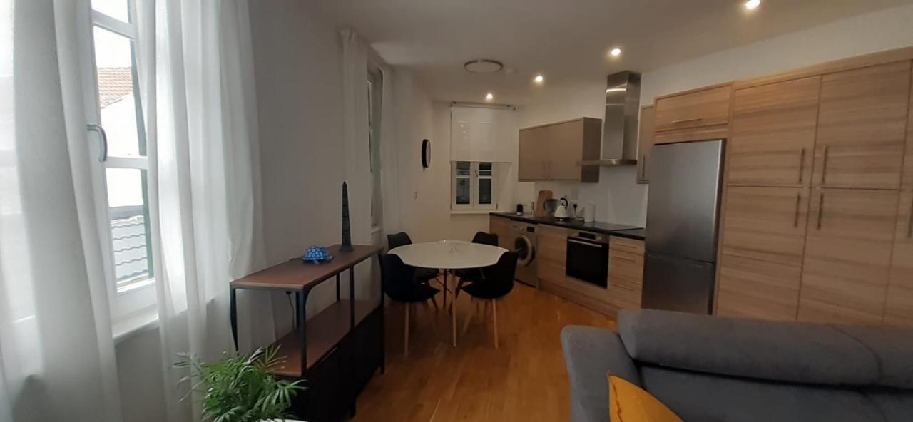 Old Town Brand New Studio Apartamento Gibraltar Exterior foto